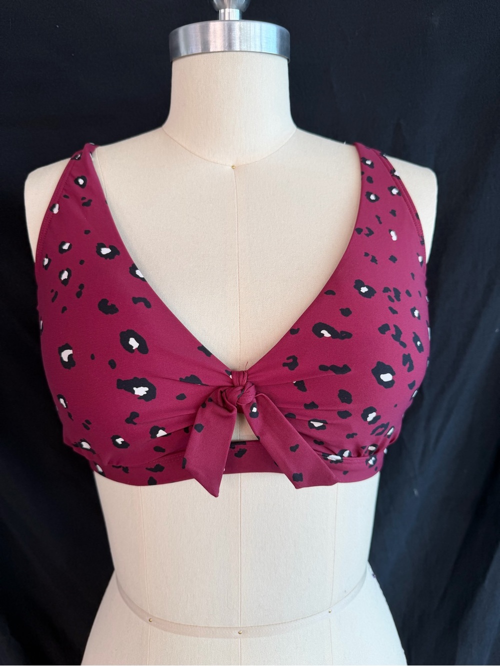 Birdsong 34DDD Maroon Leopard Print Swim top with underwire